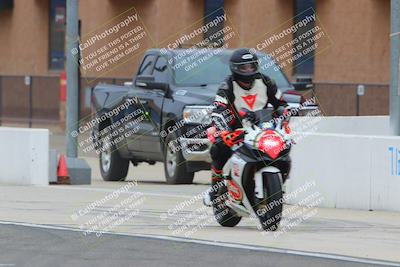 media/Oct-15-2022-Fastrack Riders (Sat) [[9a18b22502]]/Level2/Start Finish 930am/